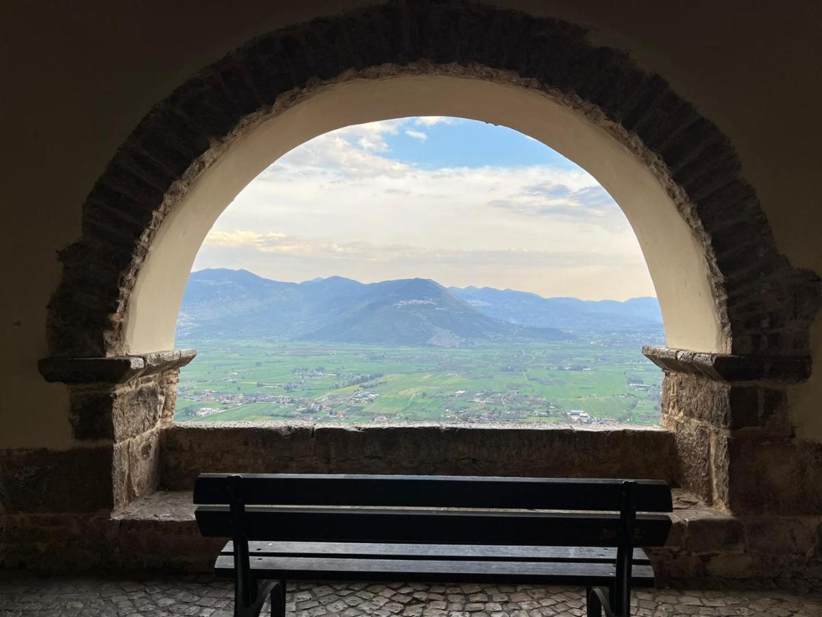 Dai Dico La Pace Nel Borgo Villa Maenza Exteriör bild